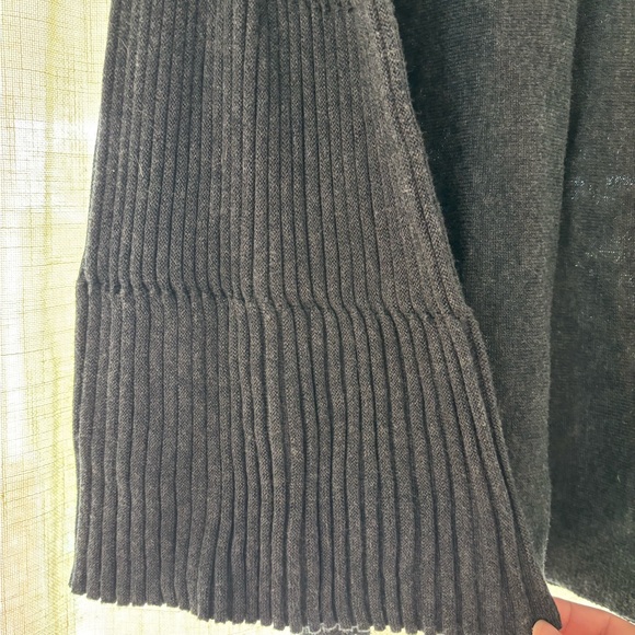Vince Camuto Charcoal Gray Bell Sleeve Sweater - Picture 3 of 5